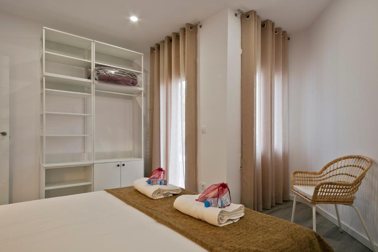 Alcam Badalona Roger Apartment Luaran gambar